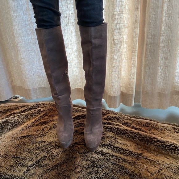 Brown/gray Stuart Weitzman boots, like new! - Picture 2 of 4